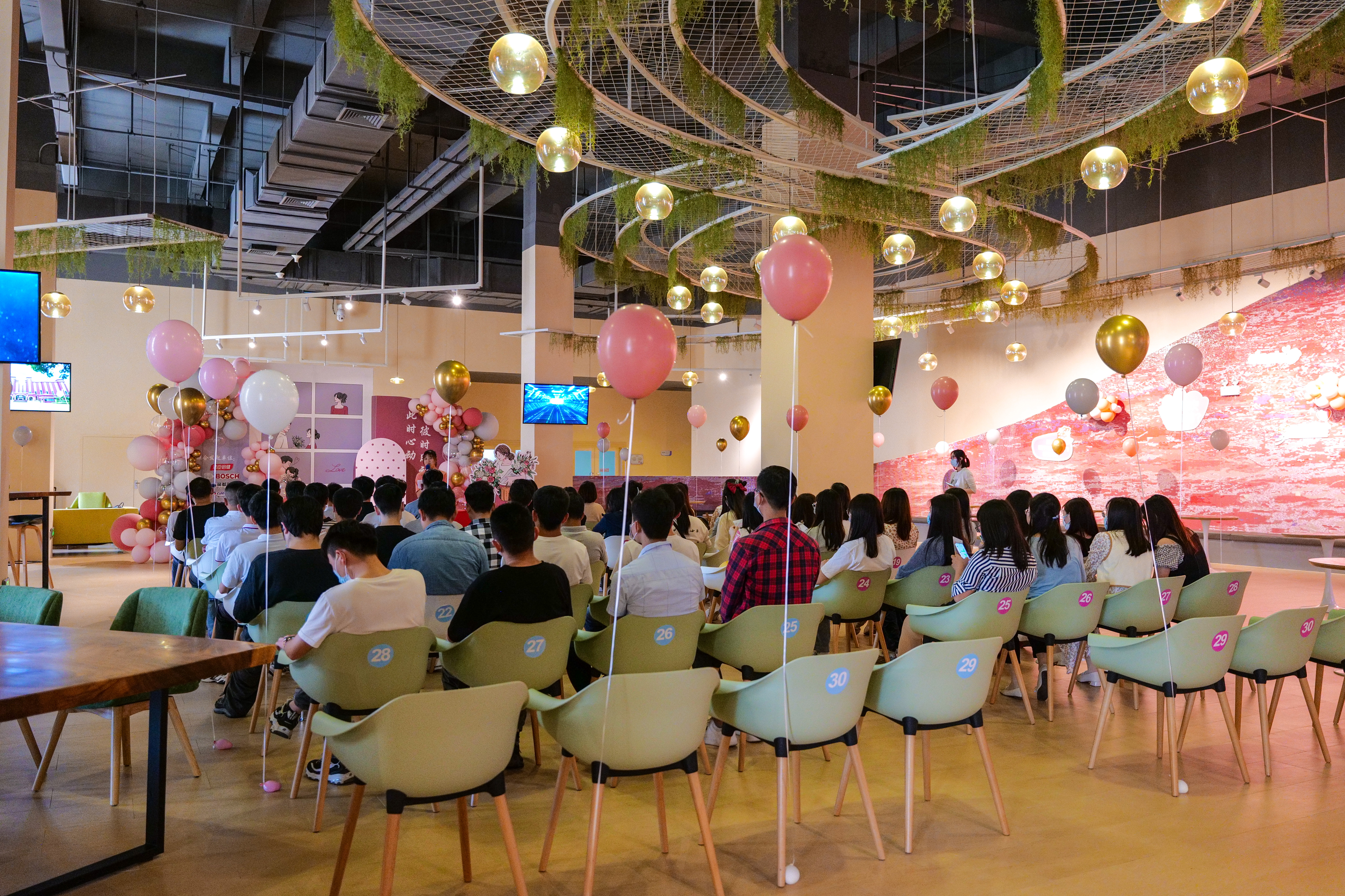 “彼時風(fēng)動，此時心動”企業(yè)聯(lián)誼活動